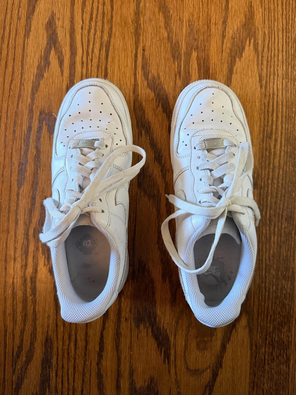 Nike Womens Air Force 1 White Leather Sneakers // Size 8